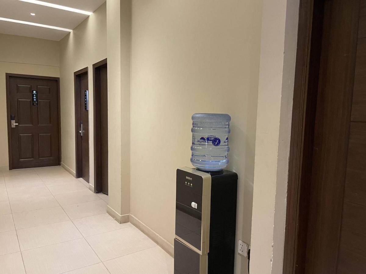 Hamsun Shahrah-E-Faisal Hotel Karachi Luaran gambar
