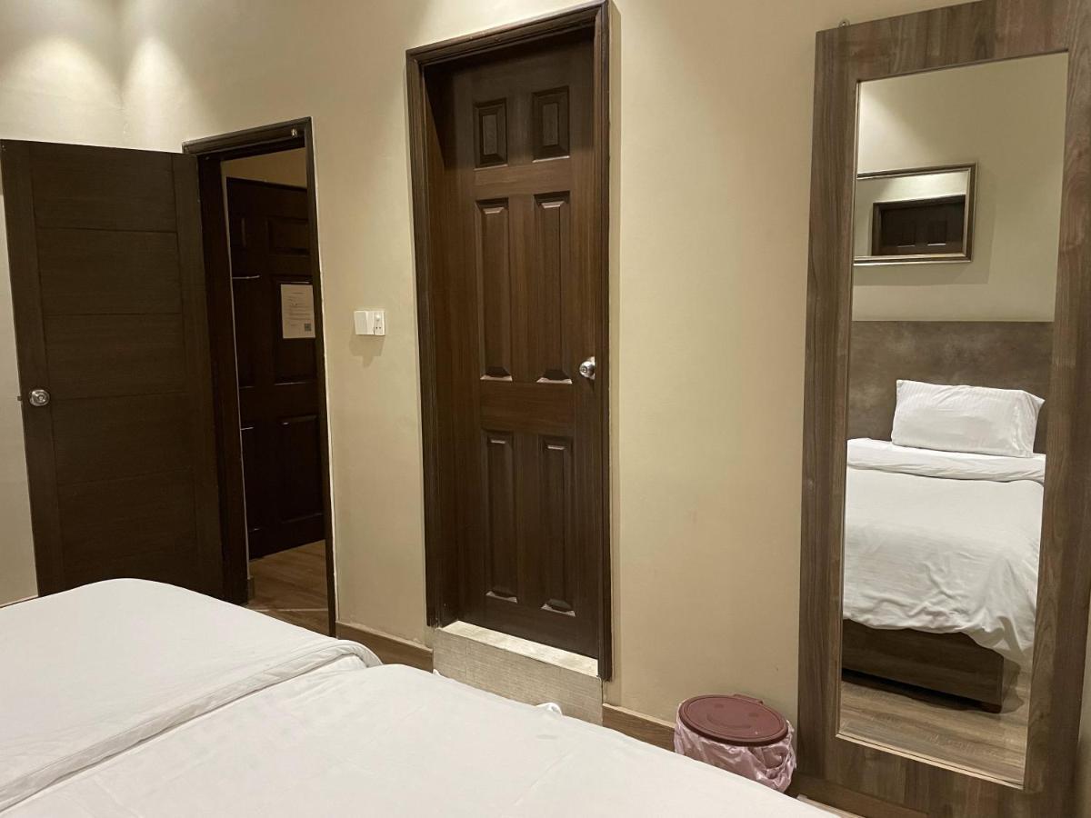 Hamsun Shahrah-E-Faisal Hotel Karachi Luaran gambar