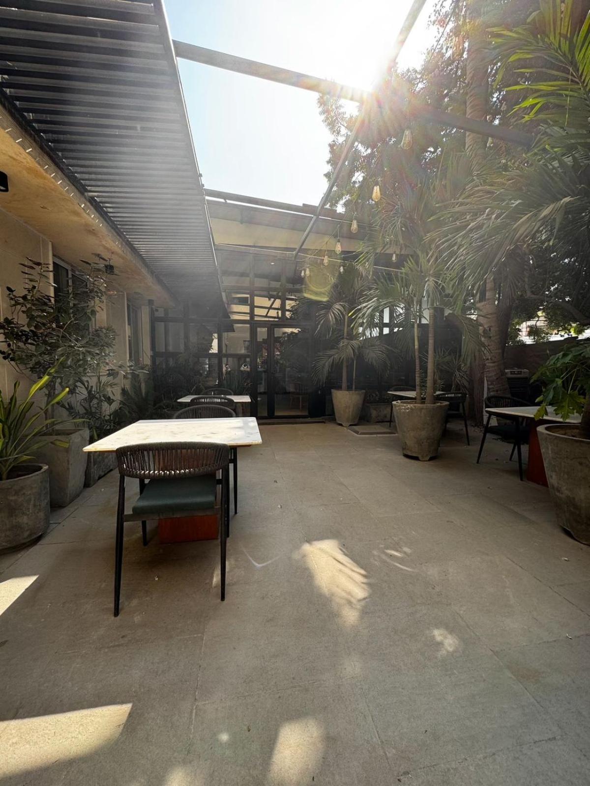 Hamsun Shahrah-E-Faisal Hotel Karachi Luaran gambar